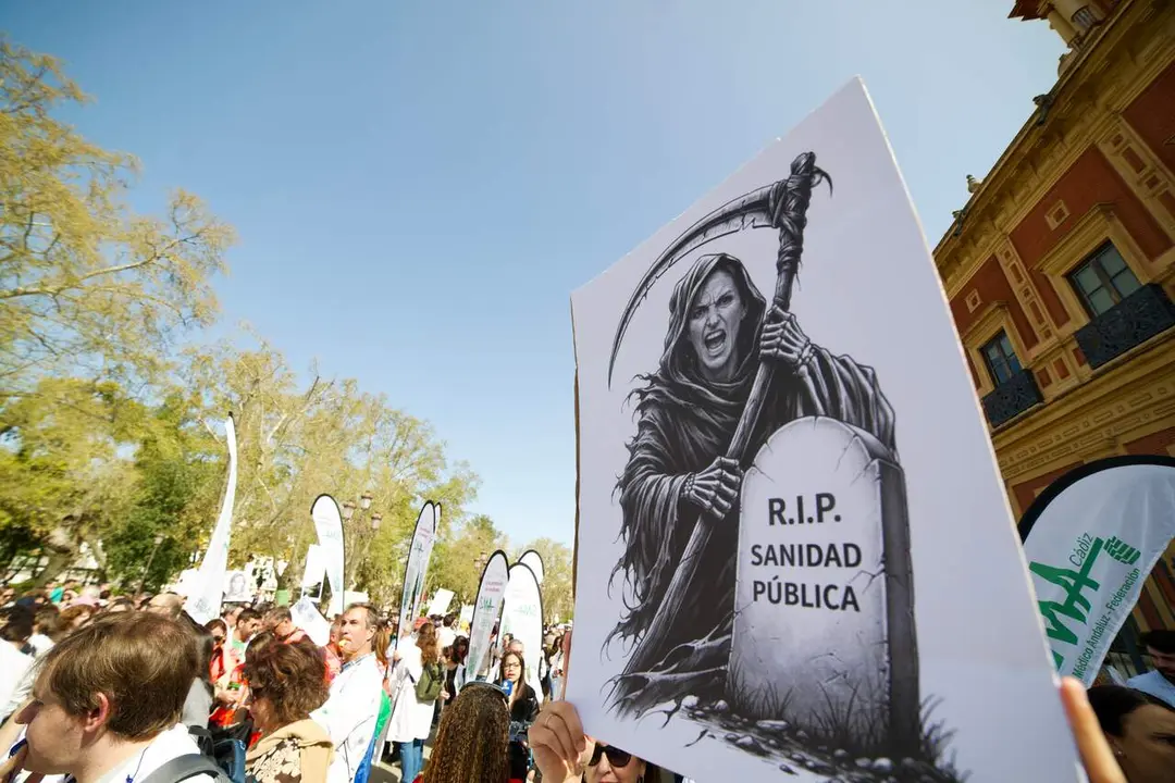 Manifestaci&oacute;n en Sevilla convocada por el Sindicato M&eacute;dico Andaluz. | Europa Press.