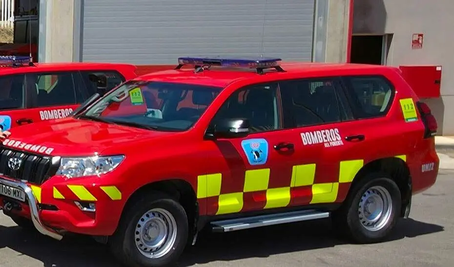 Veh&iacute;culo de Bomberos del Consorcio del Poniente. | Europa Press.
