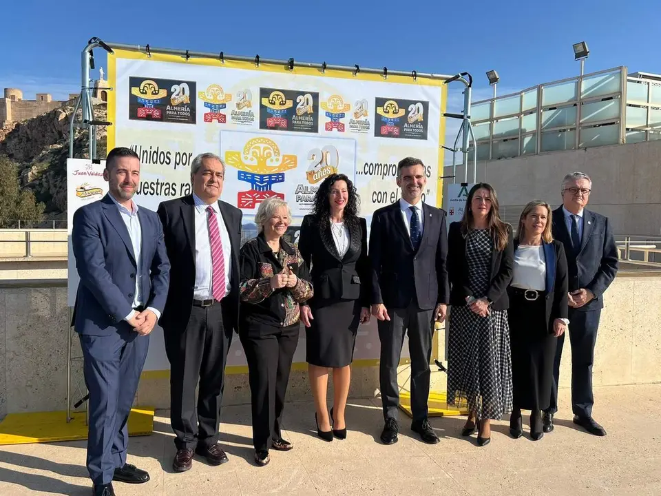 Pacheco ensalza el "compromiso e inclusi&oacute;n" de la asociaci&oacute;n 'Almer&iacute;a para Todos'. | Europa Press.