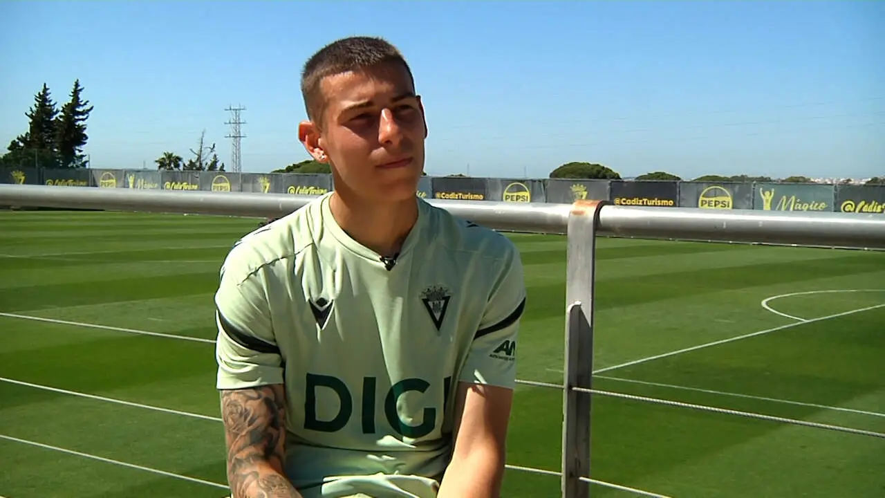 Sergio Arribas, durante la entrevista con Viva C&aacute;diz. | VIVA.