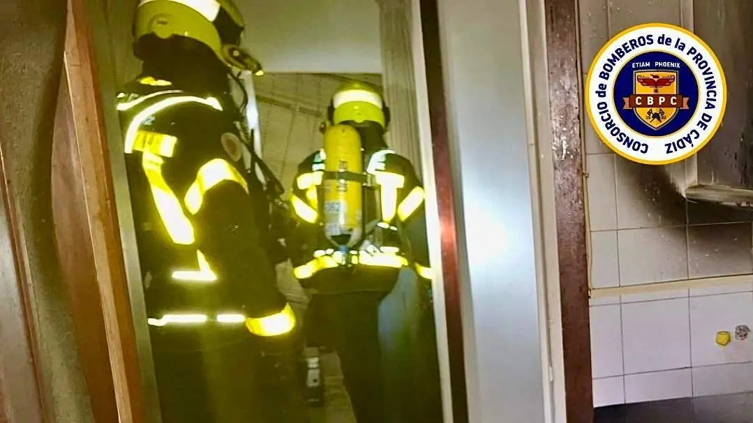 Incendio en C&aacute;diz. | CBPC.