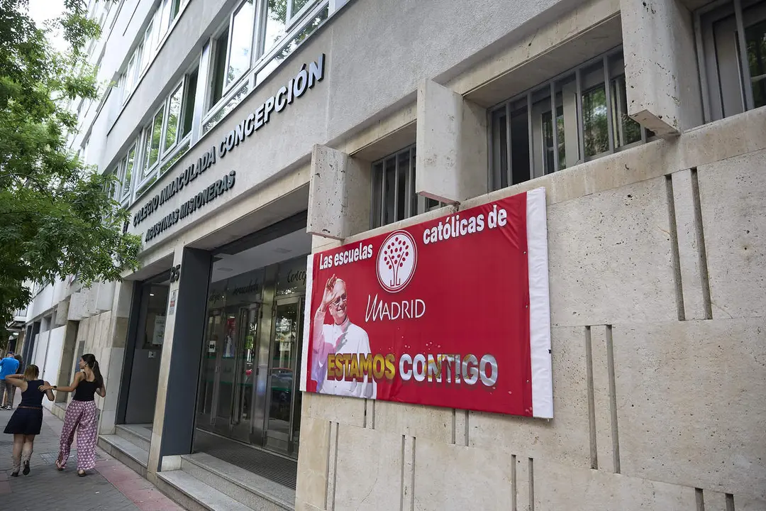 Fachada del Colegio Inmaculada Concepci&oacute;n. | Europa Press.