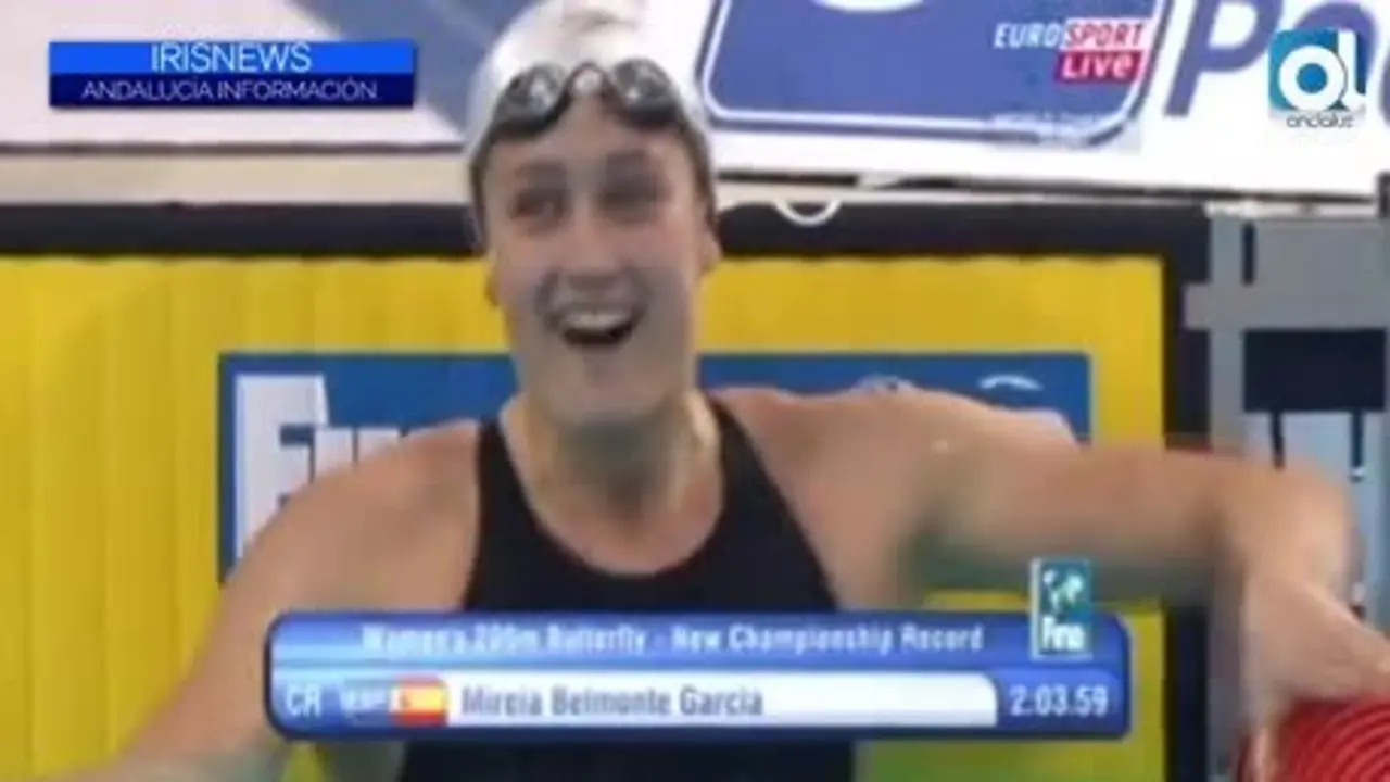 Mireia Belmonte toca la gloria con un hist&oacute;rico oro
