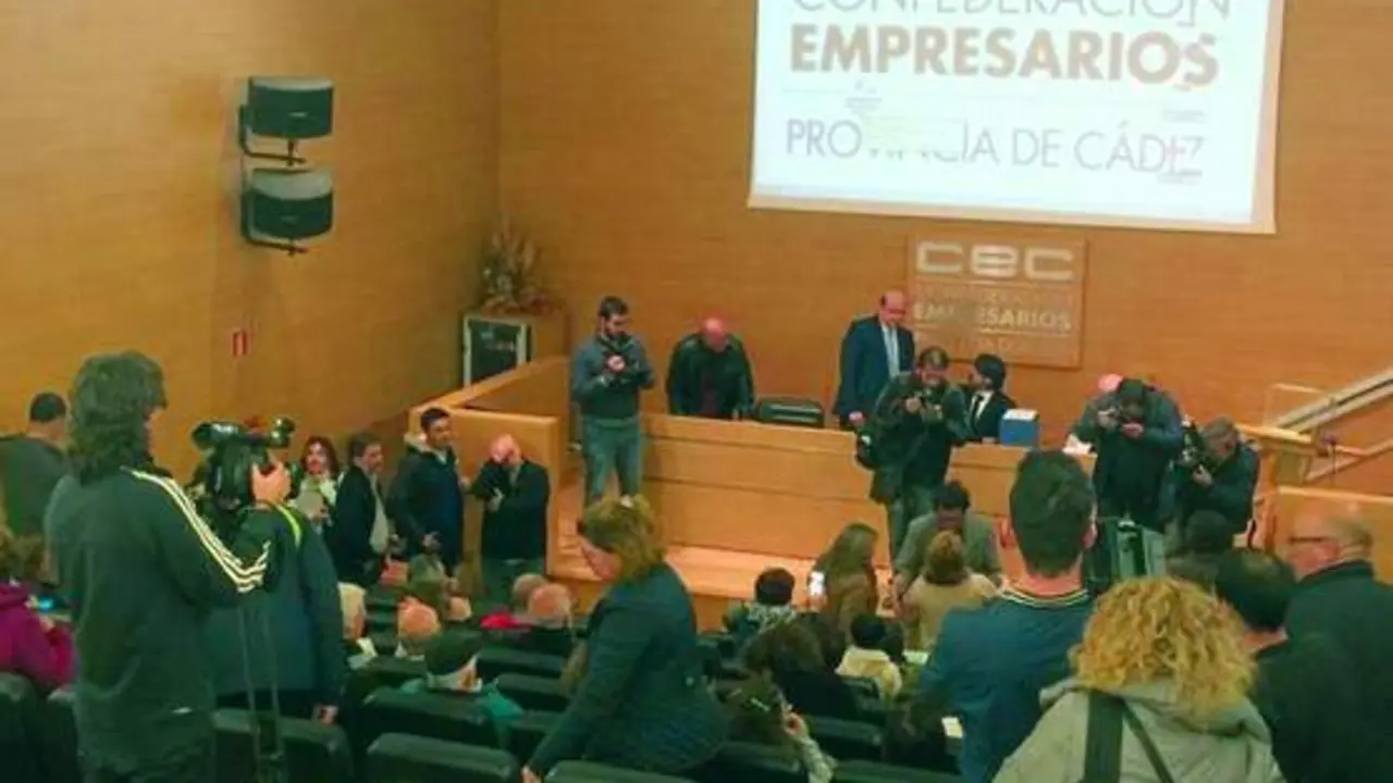 Asamblea Loreto.  - Viva