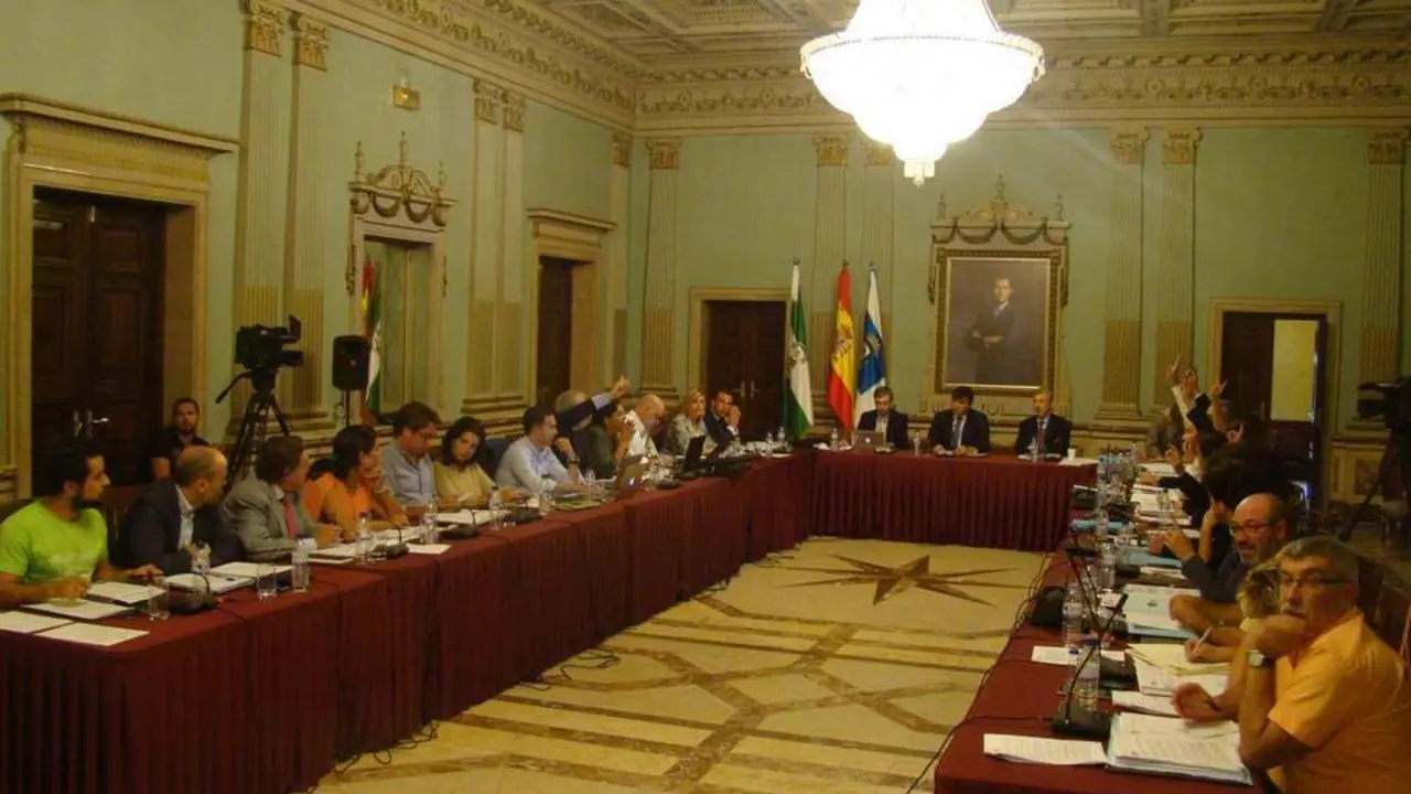 Durante la votaci&oacute;n - EDU SILES