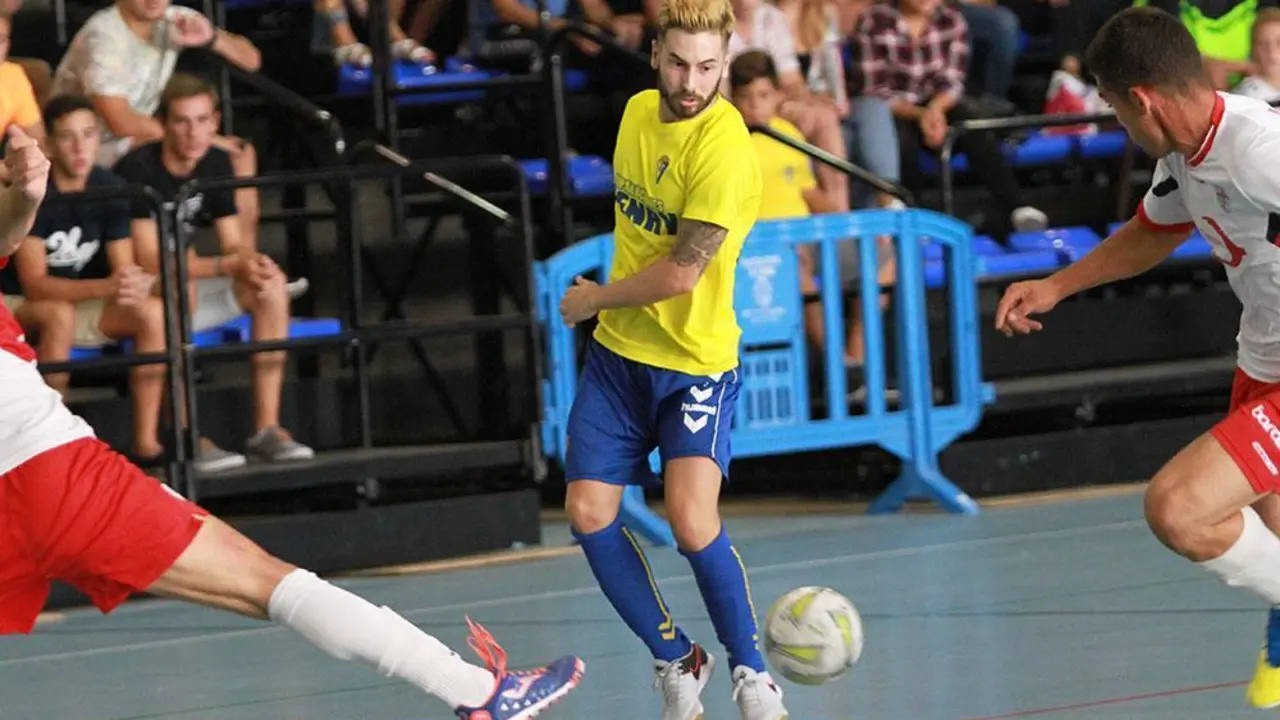 jesuli marc&oacute; para el virgili - c&aacute;diz cf virgili