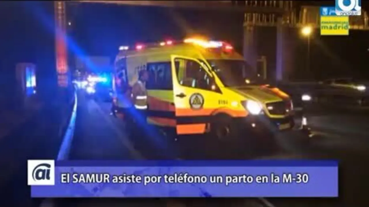 Una mujer da a luz en la M30 de Madrid atendida por su pareja