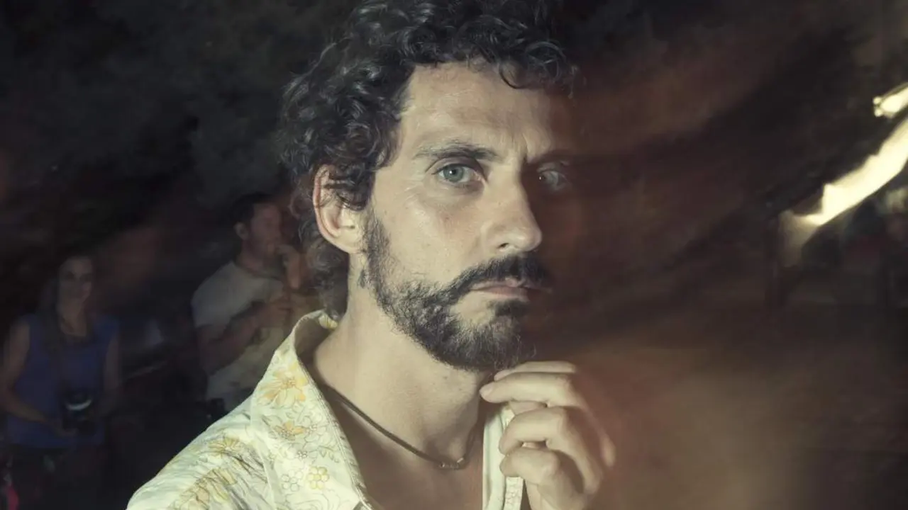 Paco Le&oacute;n - VH