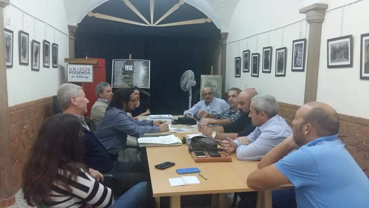 Reuni&oacute;n con el Comit&eacute;. - Viva Rota