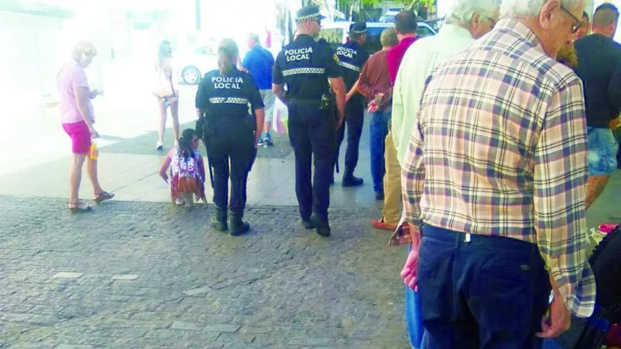 Presencia policial.  - Viva