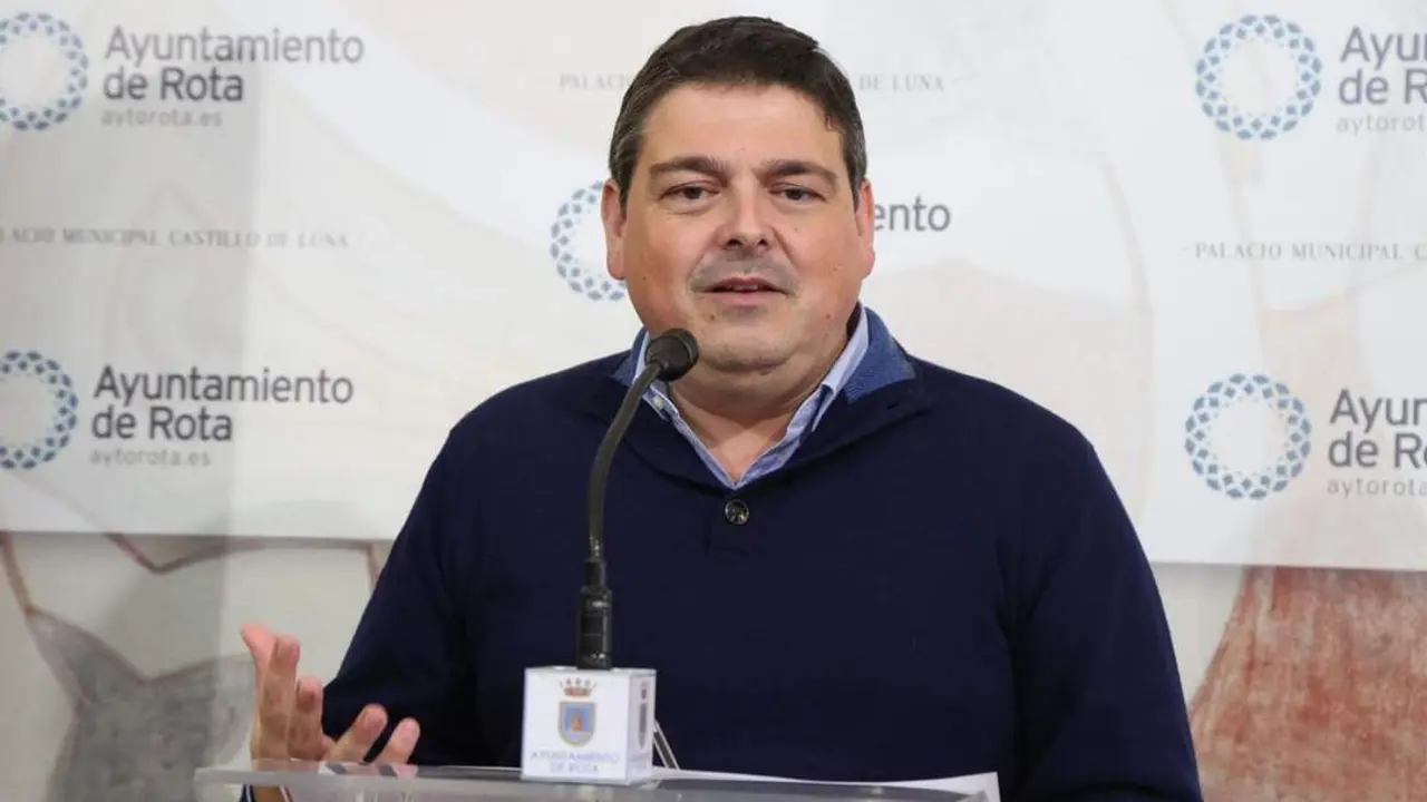 Daniel Manrique, portavoz. - Viva Rota