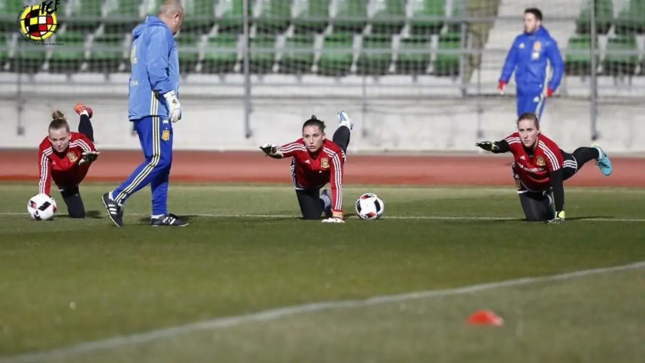 Sara Serrat - @rfef