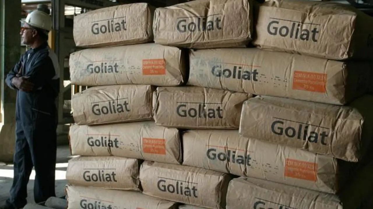 Cemento Goliat de M&aacute;laga - archivo