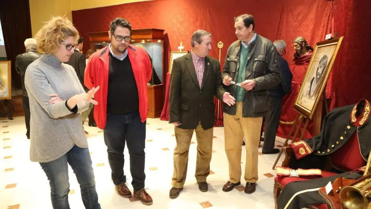 Exposici&oacute;n cofrade. - Viva Rota