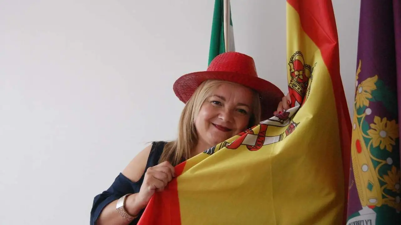 Paqui Bazalo - Laura P&eacute;rez Torres