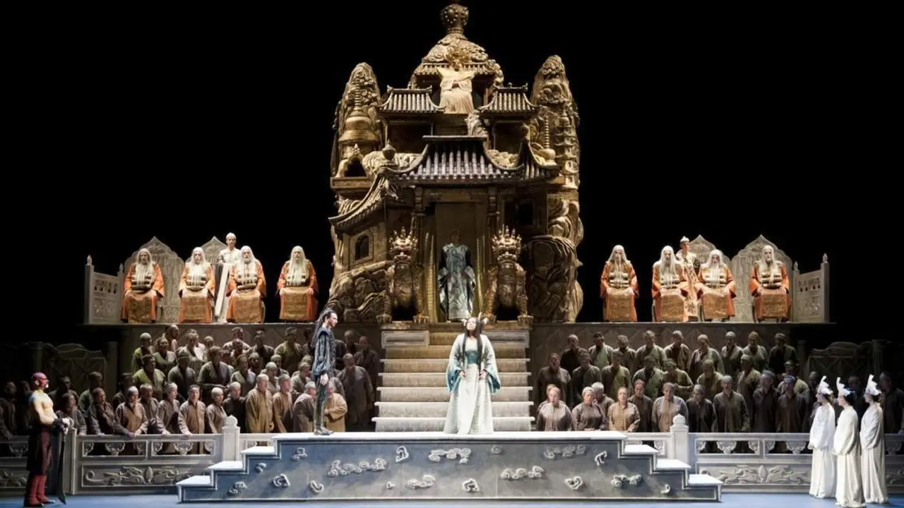 Turandot busca figurantes - vm