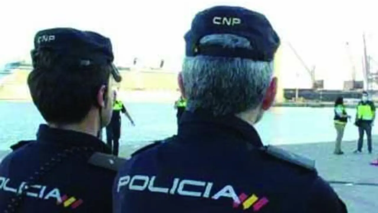 policias nacionales - vm