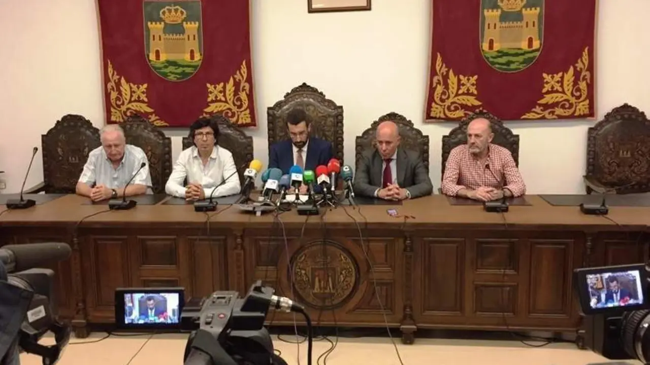 Rueda de prensa dada hoy por el alcalde.-A.I  - 