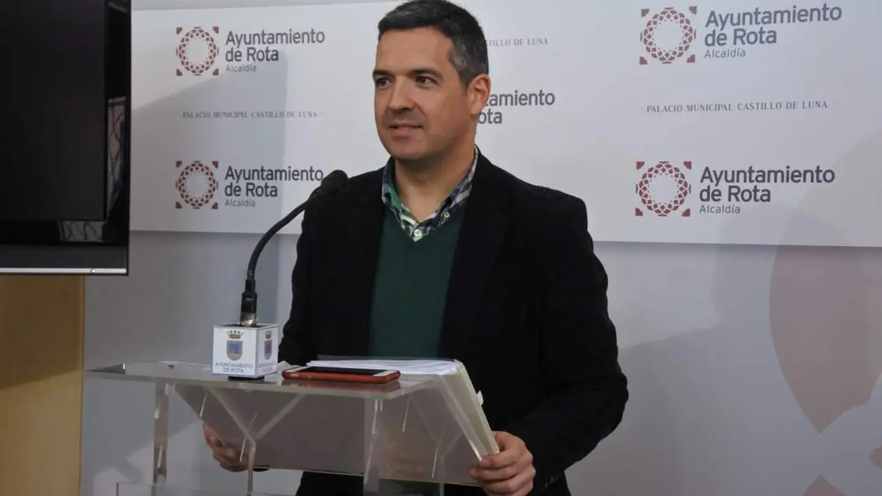 Javier Ruiz Arana, alcalde de Rota. (archivo) - O. P.