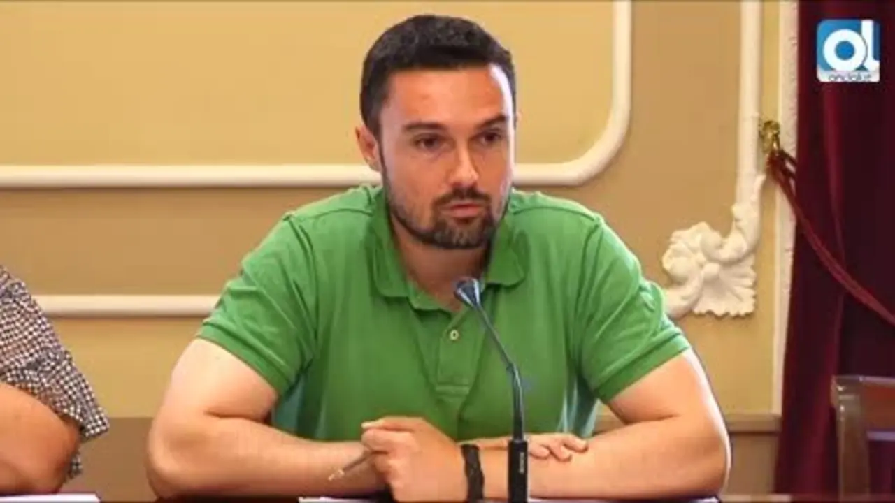El Ayuntamiento, abierto a espacios de debate