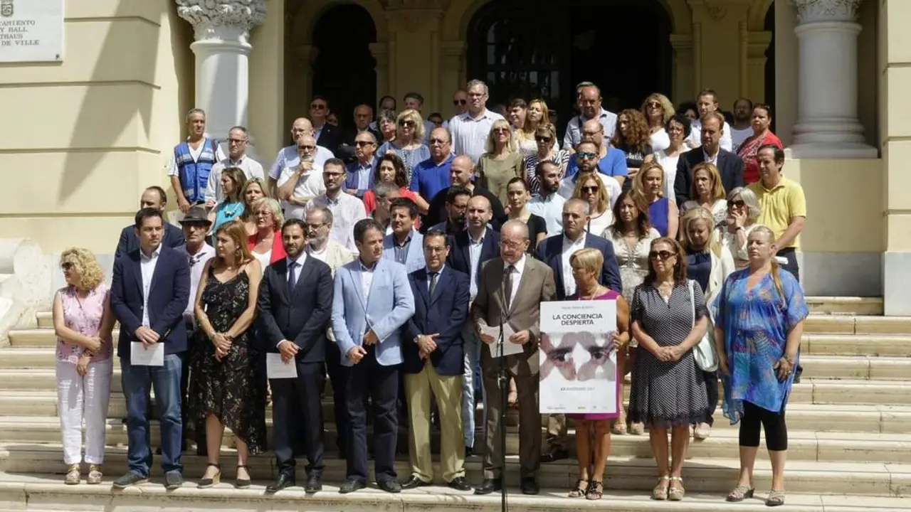 Acto de recuerdo.  - VM