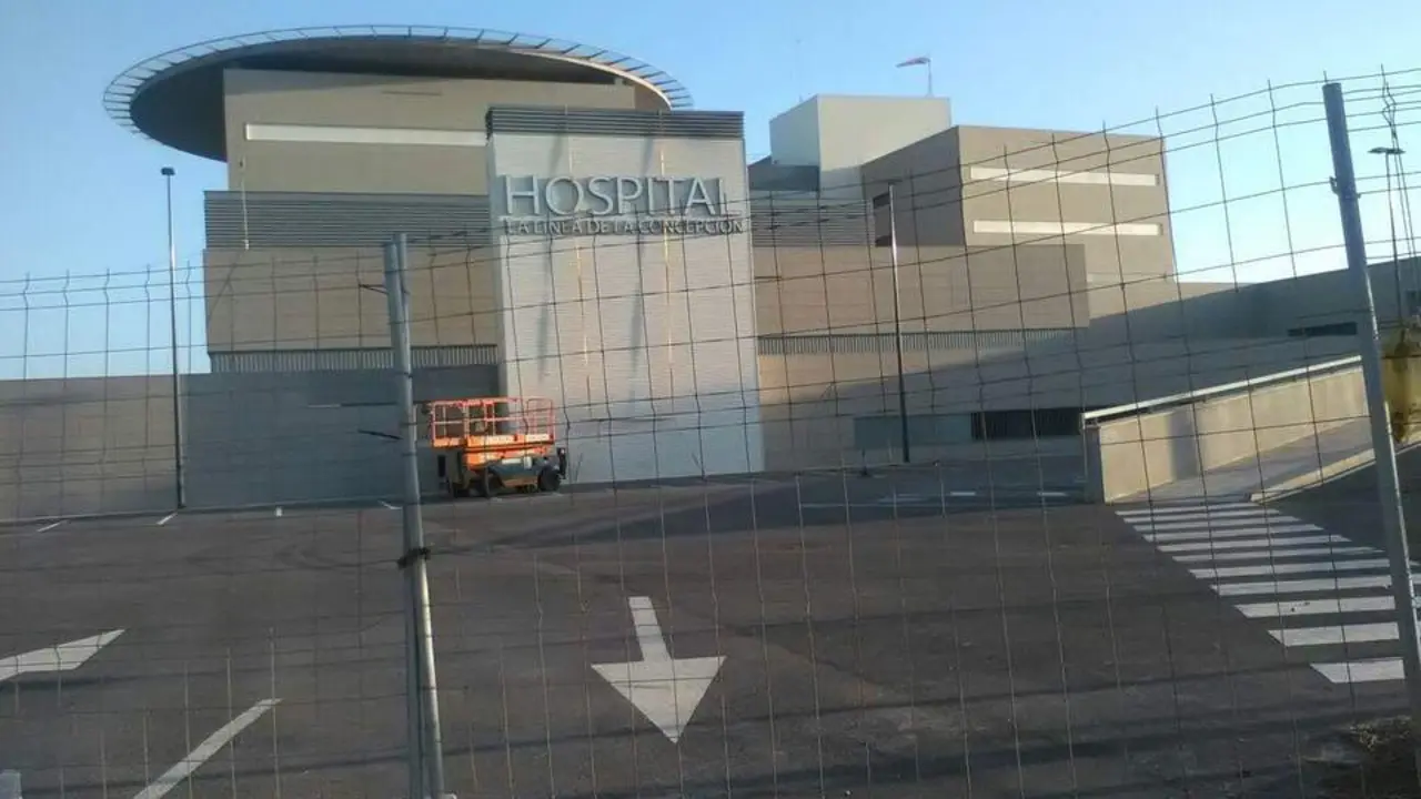 Nuevo hospital de La L&iacute;nea. - AI