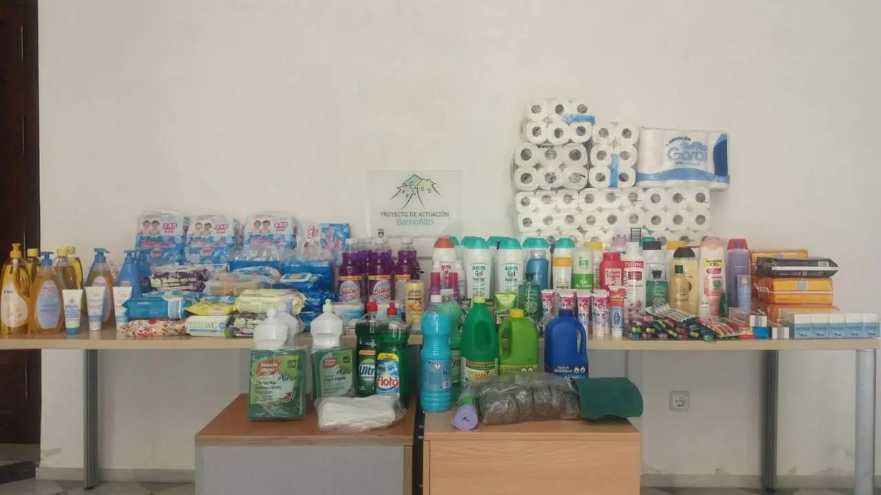Campa&ntilde;a solidaria Barrio Alto - 