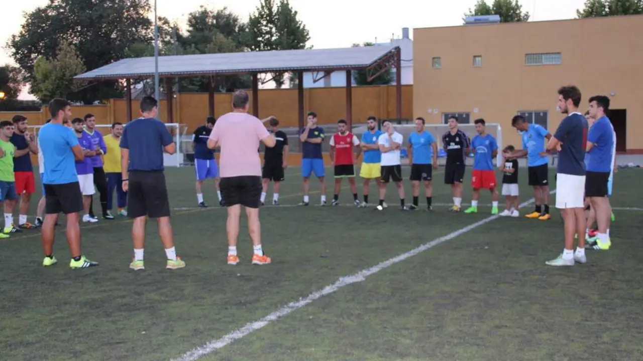 Comienzo de pre-temporada del C.D. Alcolea del R&iacute;o  en el d&iacute;a de ayer