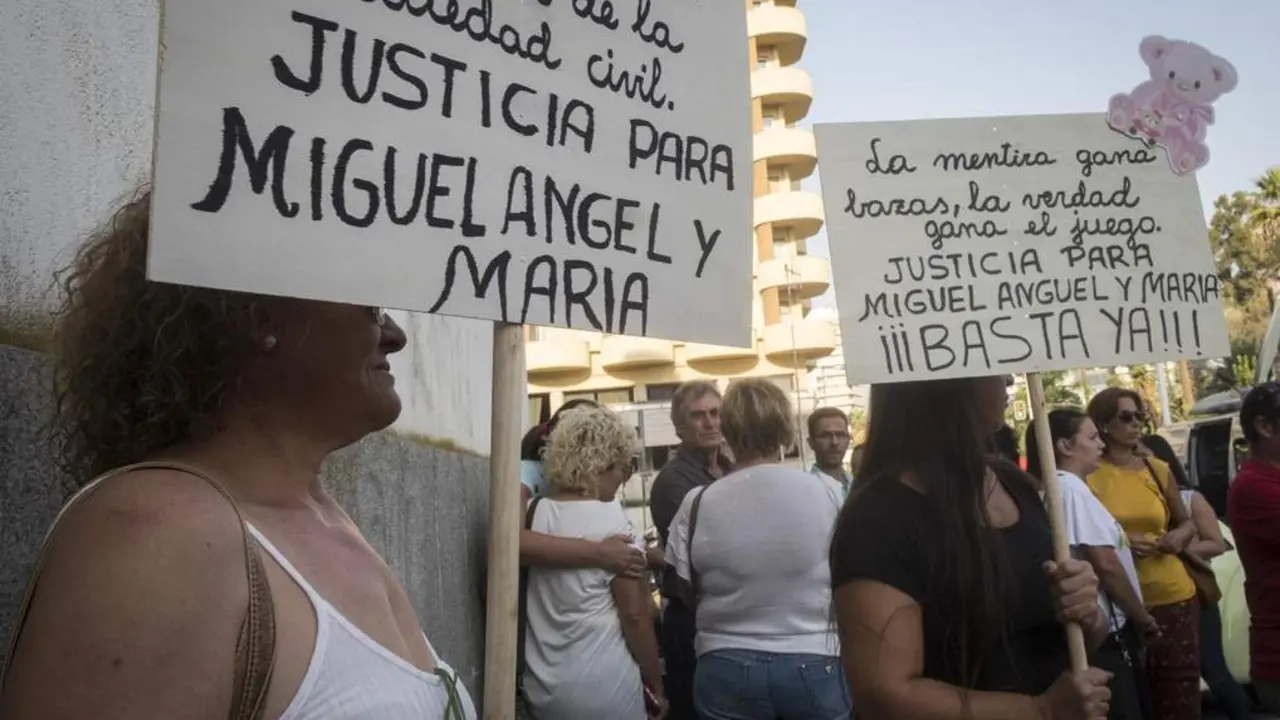 Piden justicia para las v&iacute;ctimas - EFE / J. P&Eacute;REZ