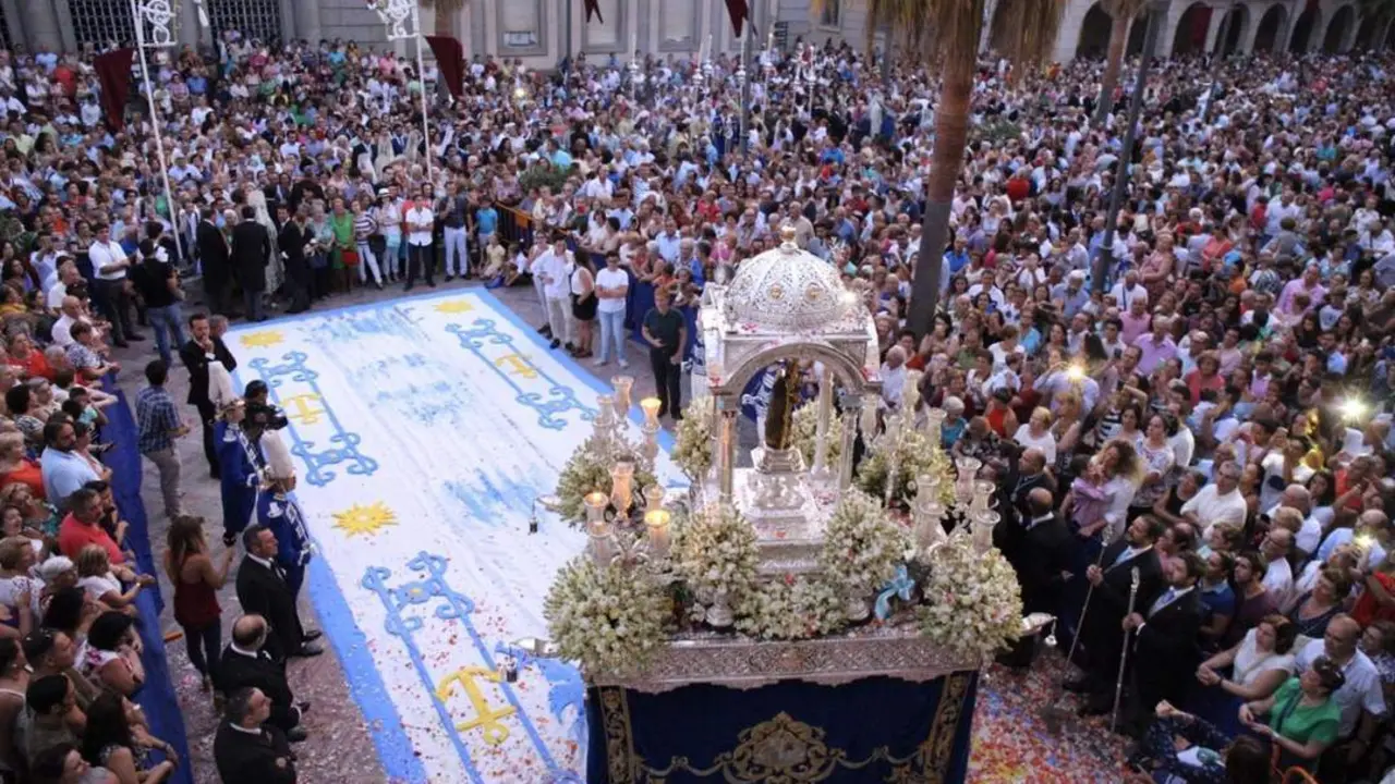 Procesi&oacute;n de la Virgen de la Cinta - VH