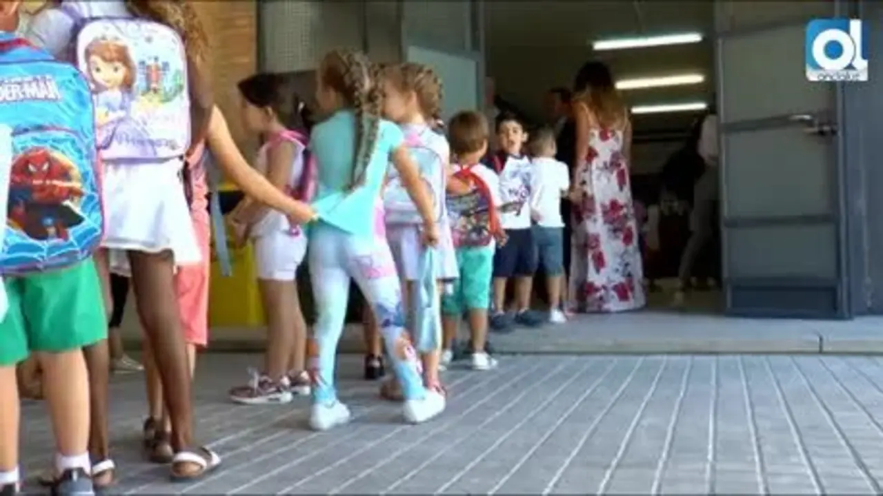 Vuelta al cole sin incidentes aunque arrastrando los mismos problemas