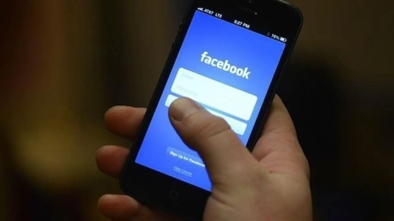 FACEBOOK - EP