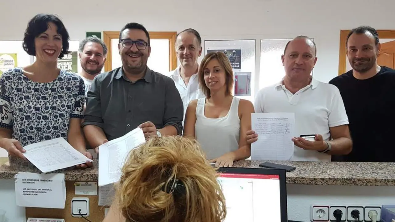 candidatura de iu m&aacute;laga - vm