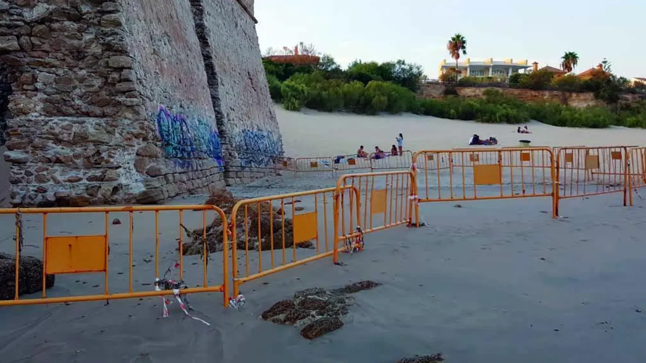La zona acotada en la parte de la muralla - B. G. S. 