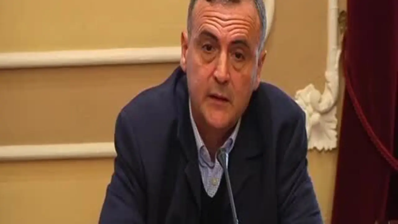Mejoras para un contrato que paga el Ayuntamiento "a precio de oro"