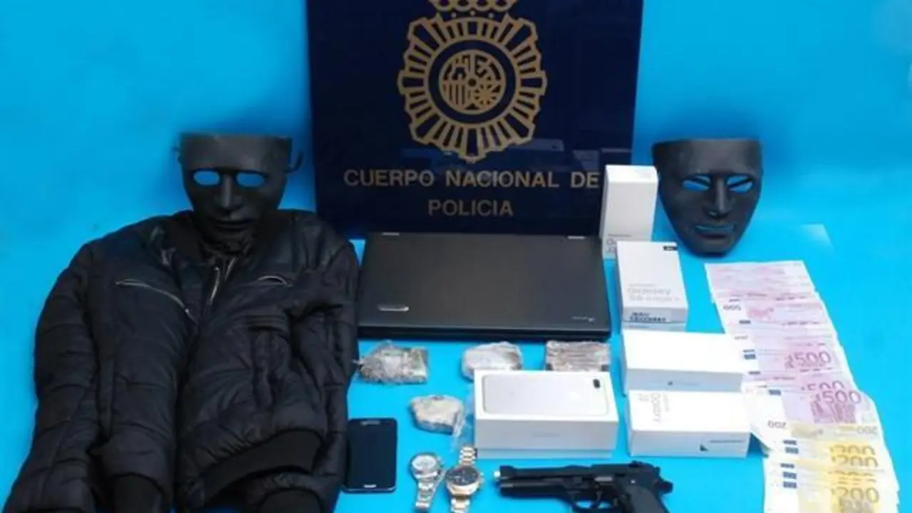 Incautado por la polic&iacute;a - VM