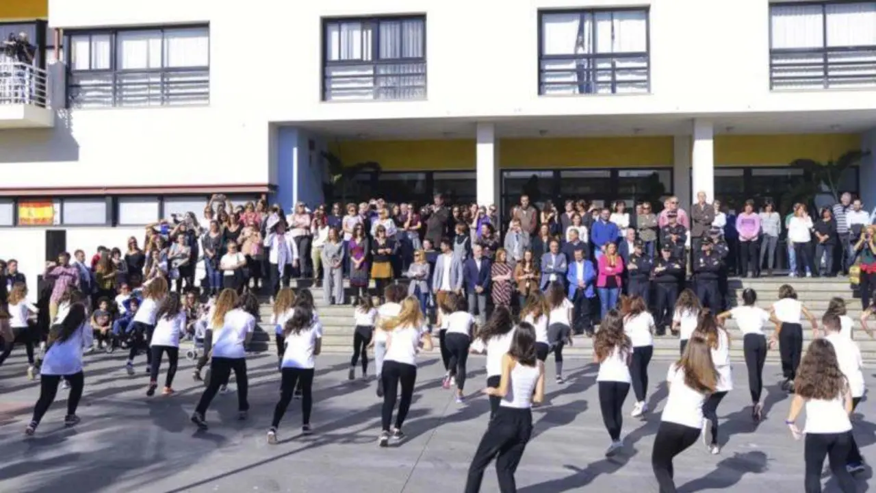 Flashmob en el Ayuntamiento. - V.M.