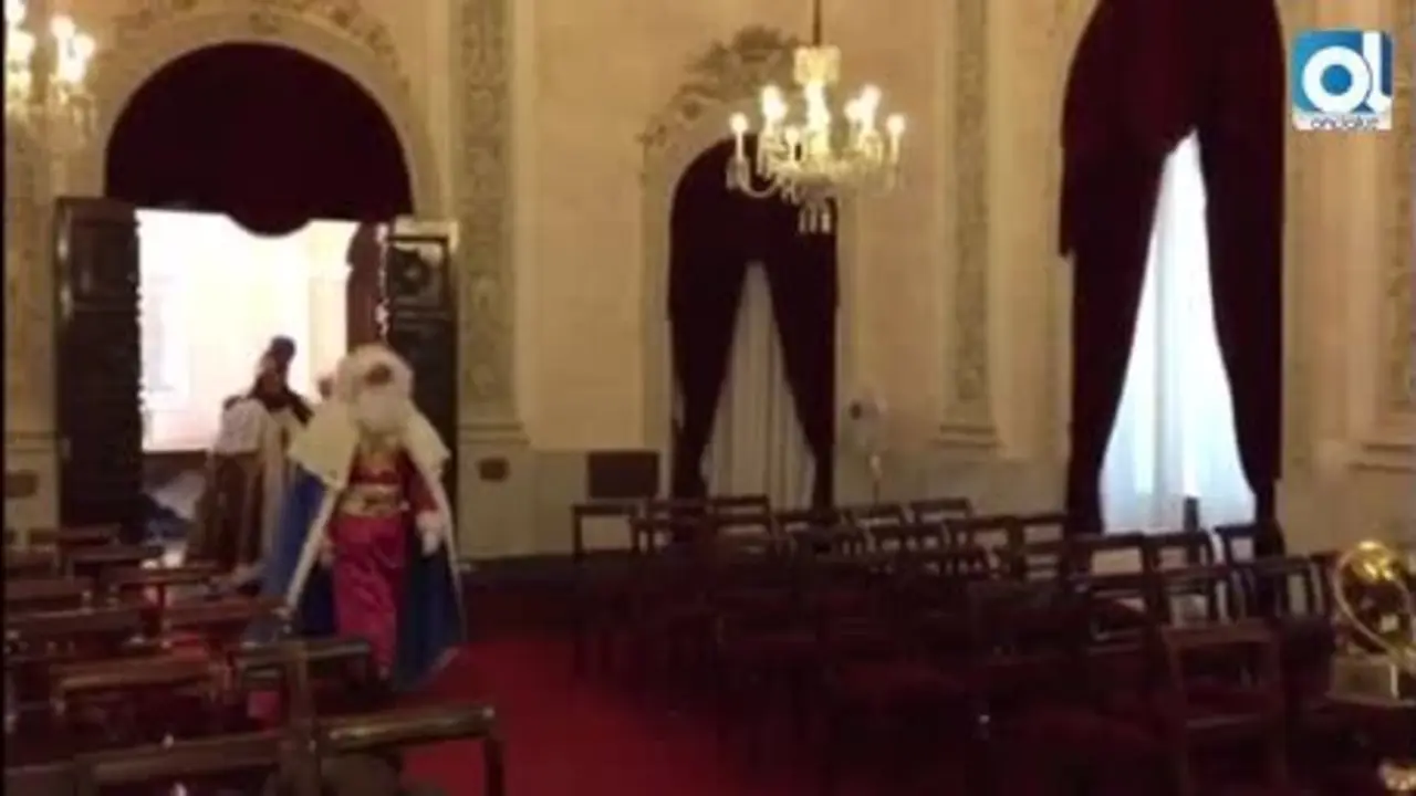 La ilusi&oacute;n llega a C&aacute;diz con los Reyes Magos de El P&oacute;pulo