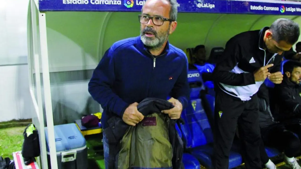 &aacute;lvaro cervera - trekant media