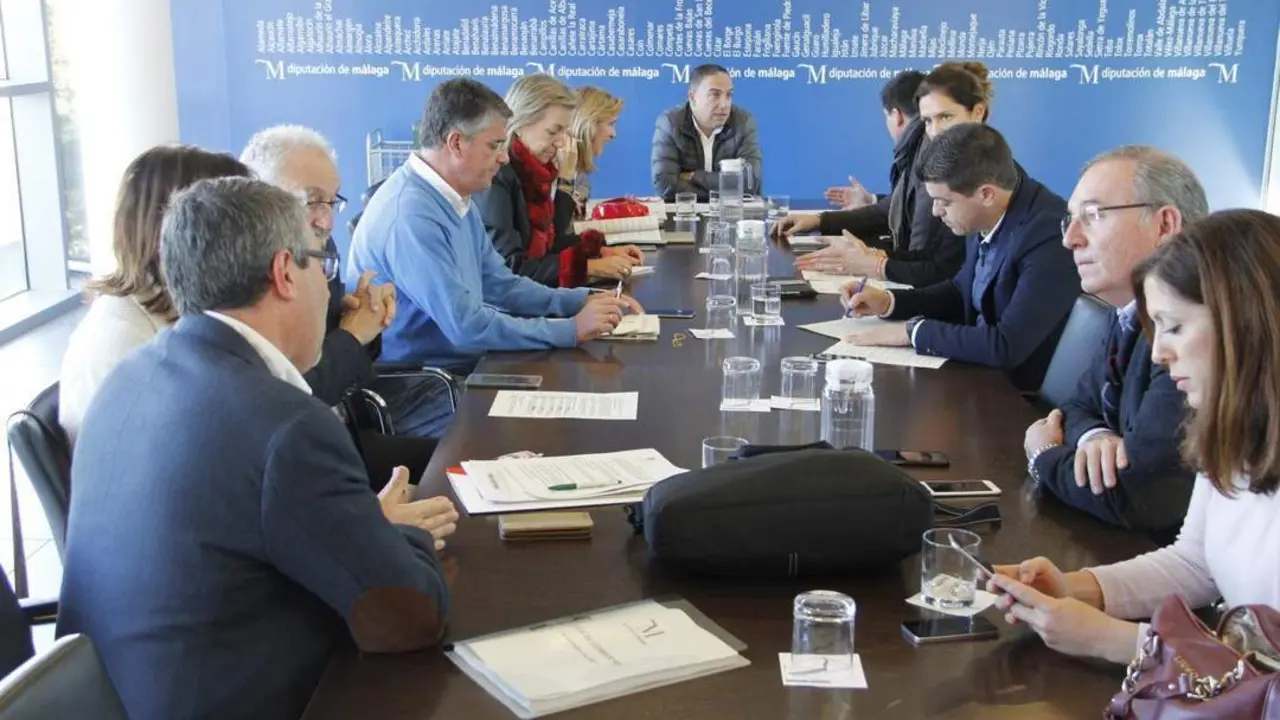 JUNTA DE GOBIERNO PROVINCIAL.  - VM