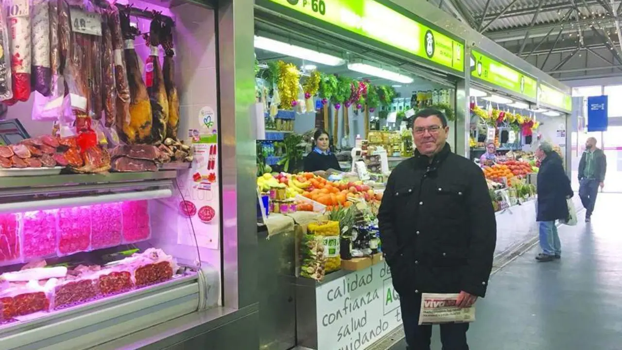 El presidente de los detallistas en el Mercado - VGPALACIOS
