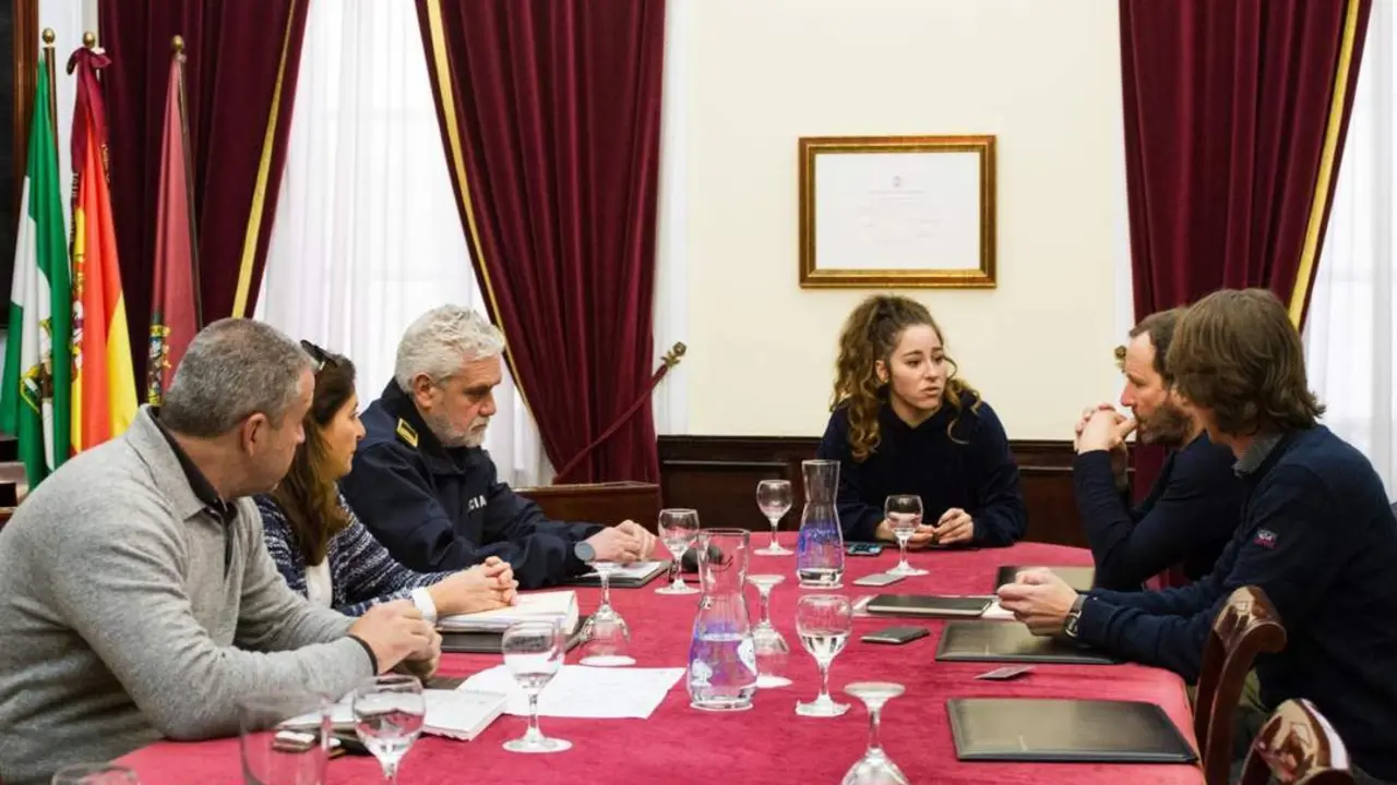 Reuni&oacute;n t&eacute;cnica en el Ayuntamiento. - Viva