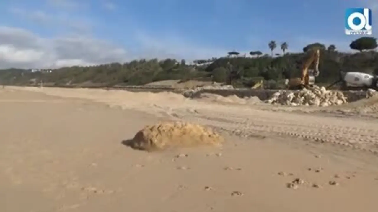 Aparecen restos &oacute;seos humanos en la playa de Las Redes