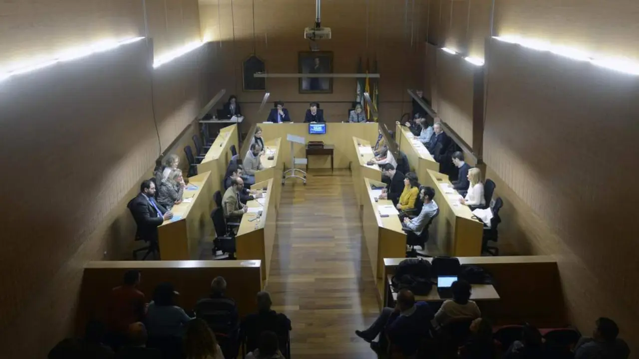 Sal&oacute;n de Plenos del Ayuntamiento de El Puerto - Andaluc&iacute;a Informaci&oacute;n