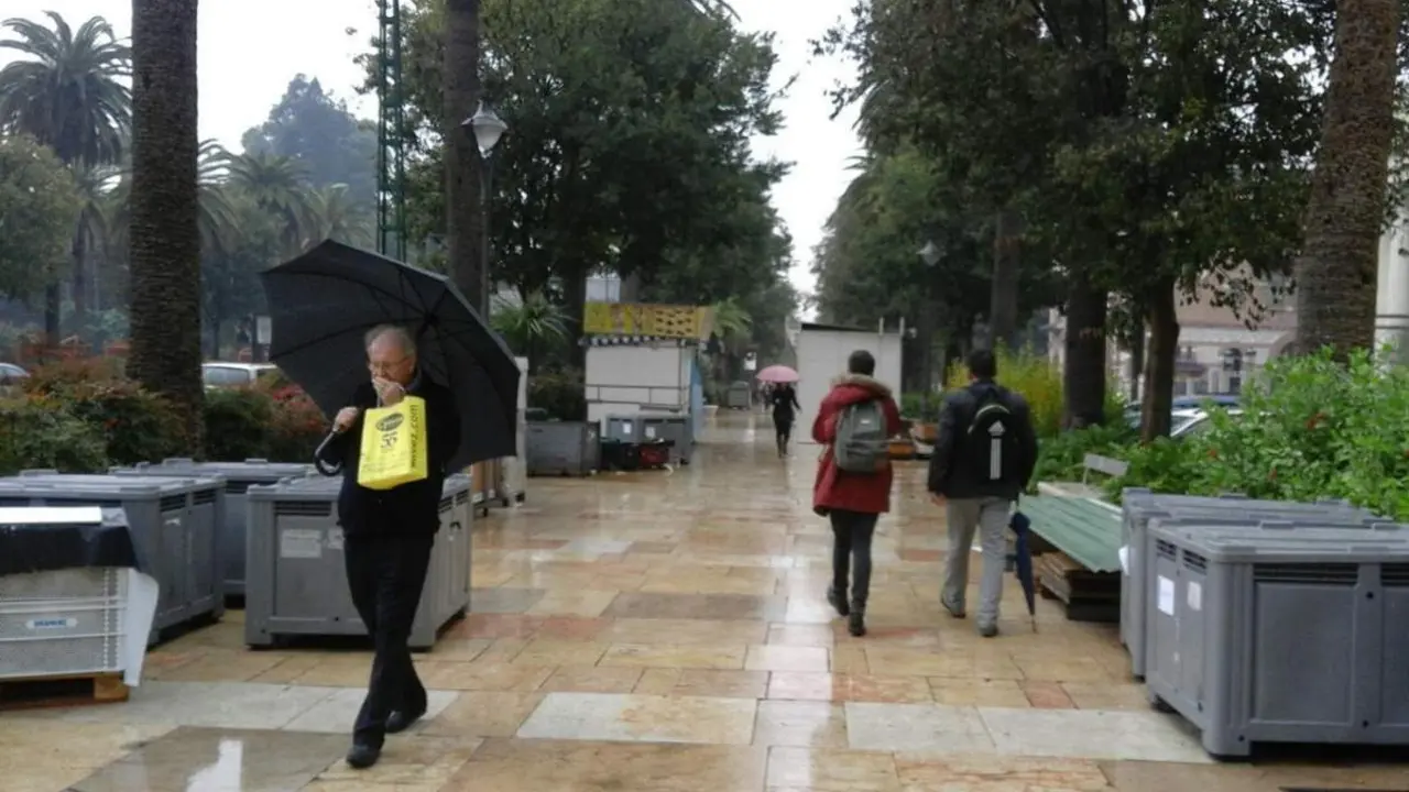 Lluvias en M&aacute;laga - M.J.