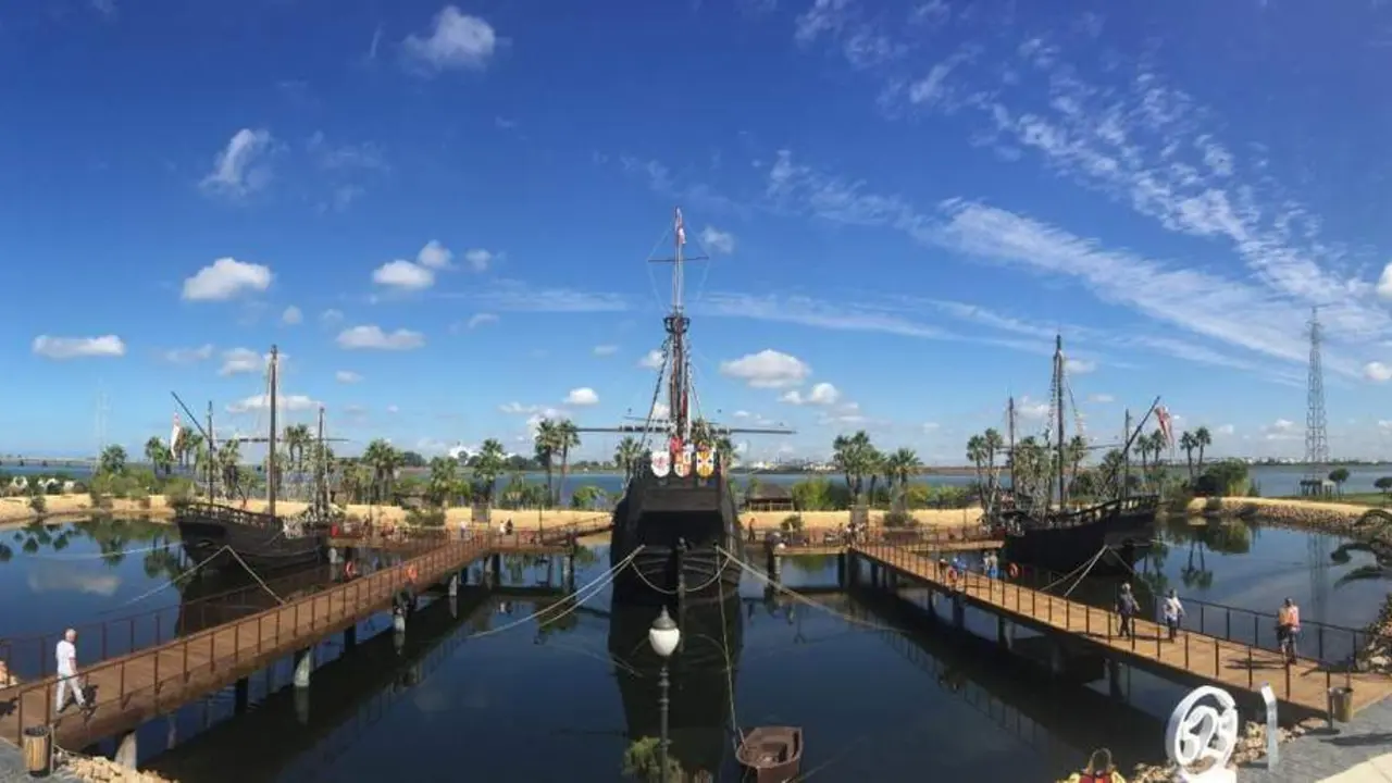 muelle de las carabelas. - vh