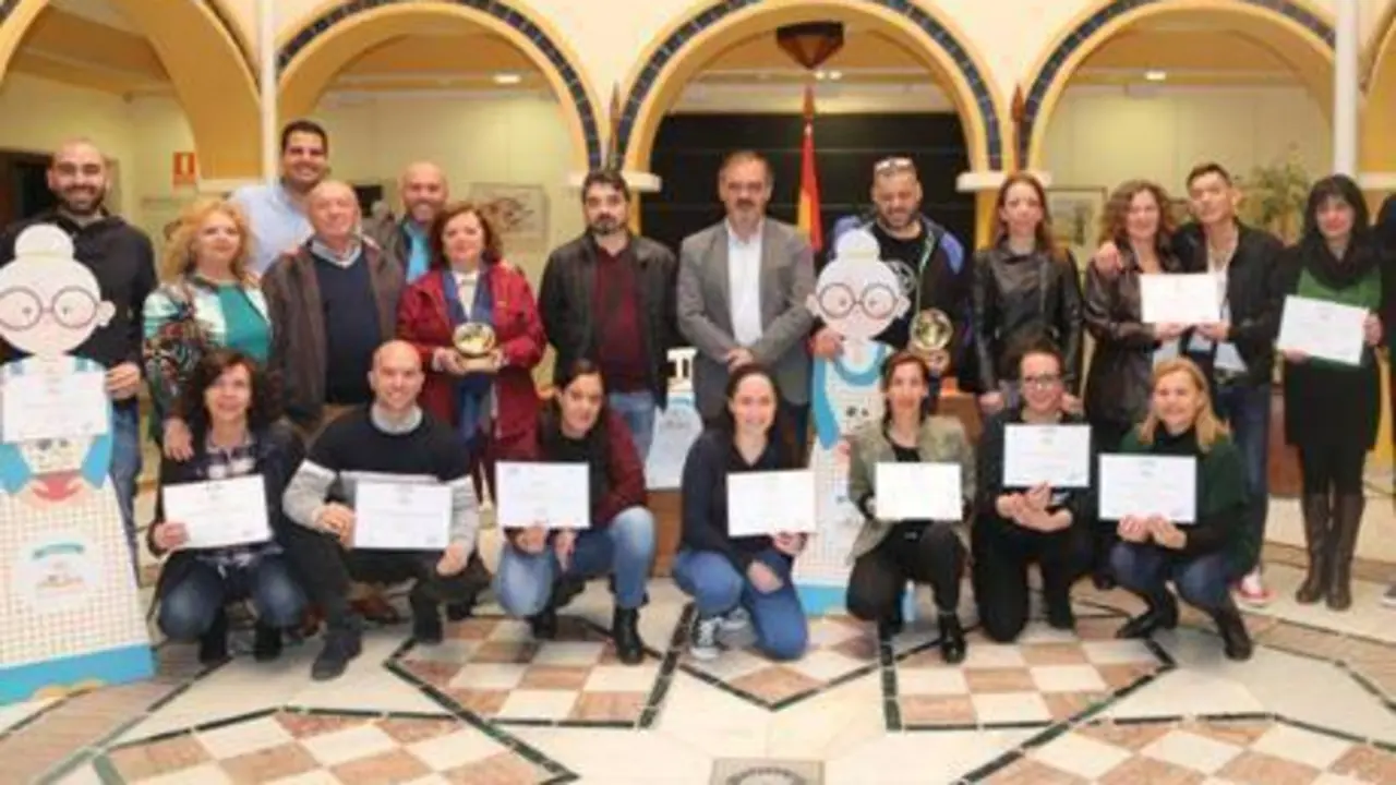 Gazpachuelo y coles ganan la Ruta de los Guisos de la Abuela