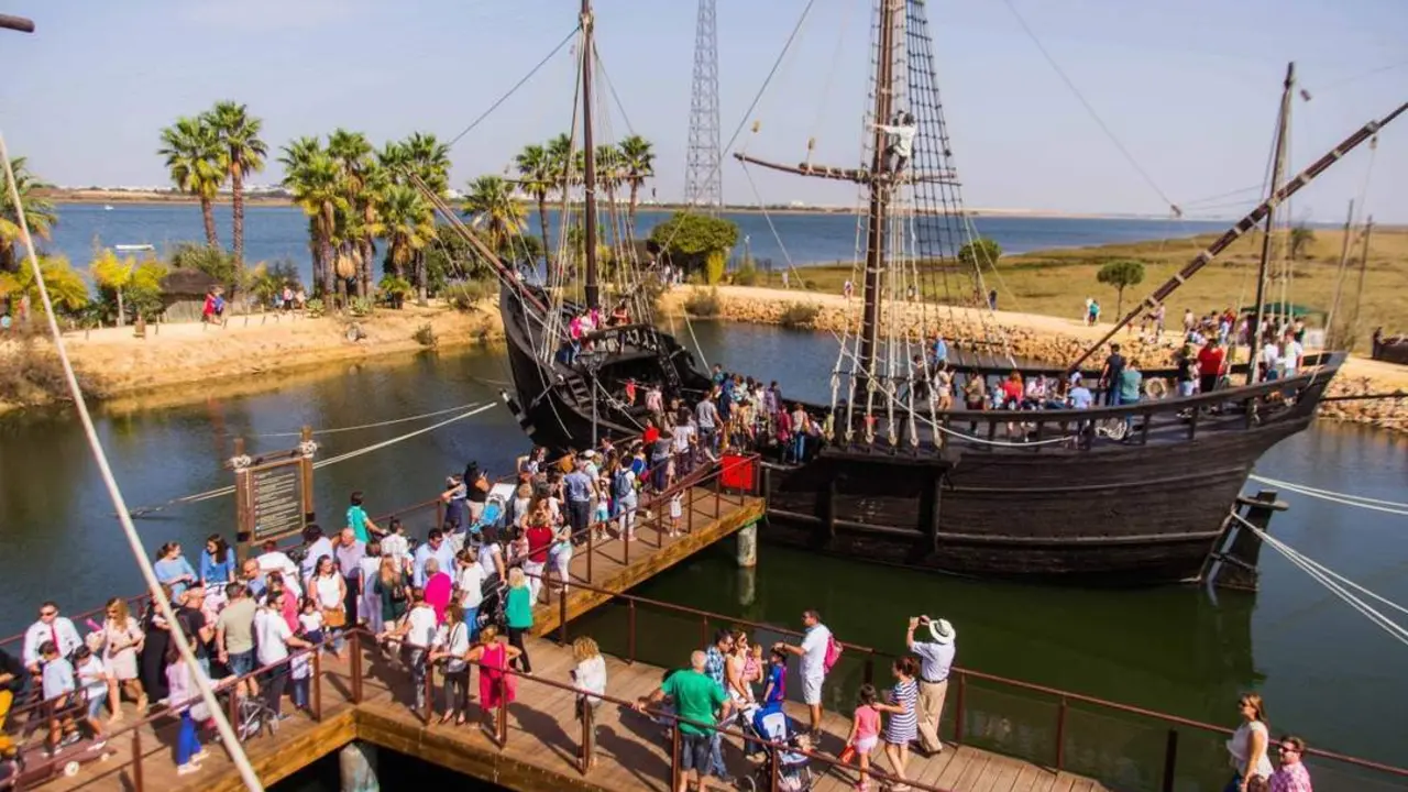 muelle de las carabelas. - vh