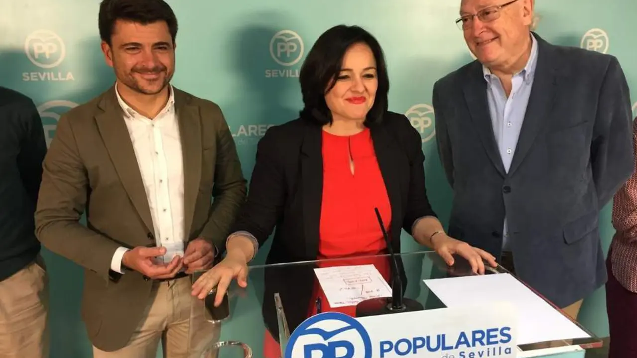 Beltr&aacute;n P&eacute;rez, Virginia P&eacute;rez y Jaime Raynaud. - SSV
