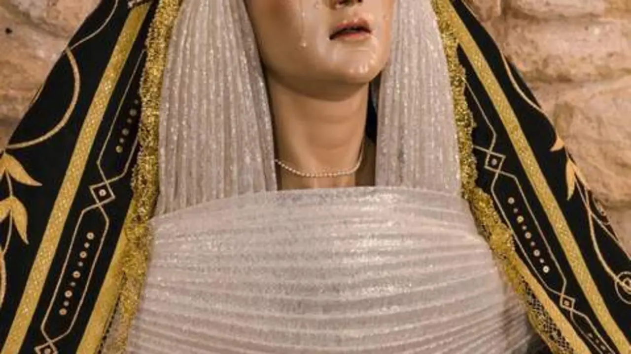 VIRGEN DE LAS TRISTEZAS